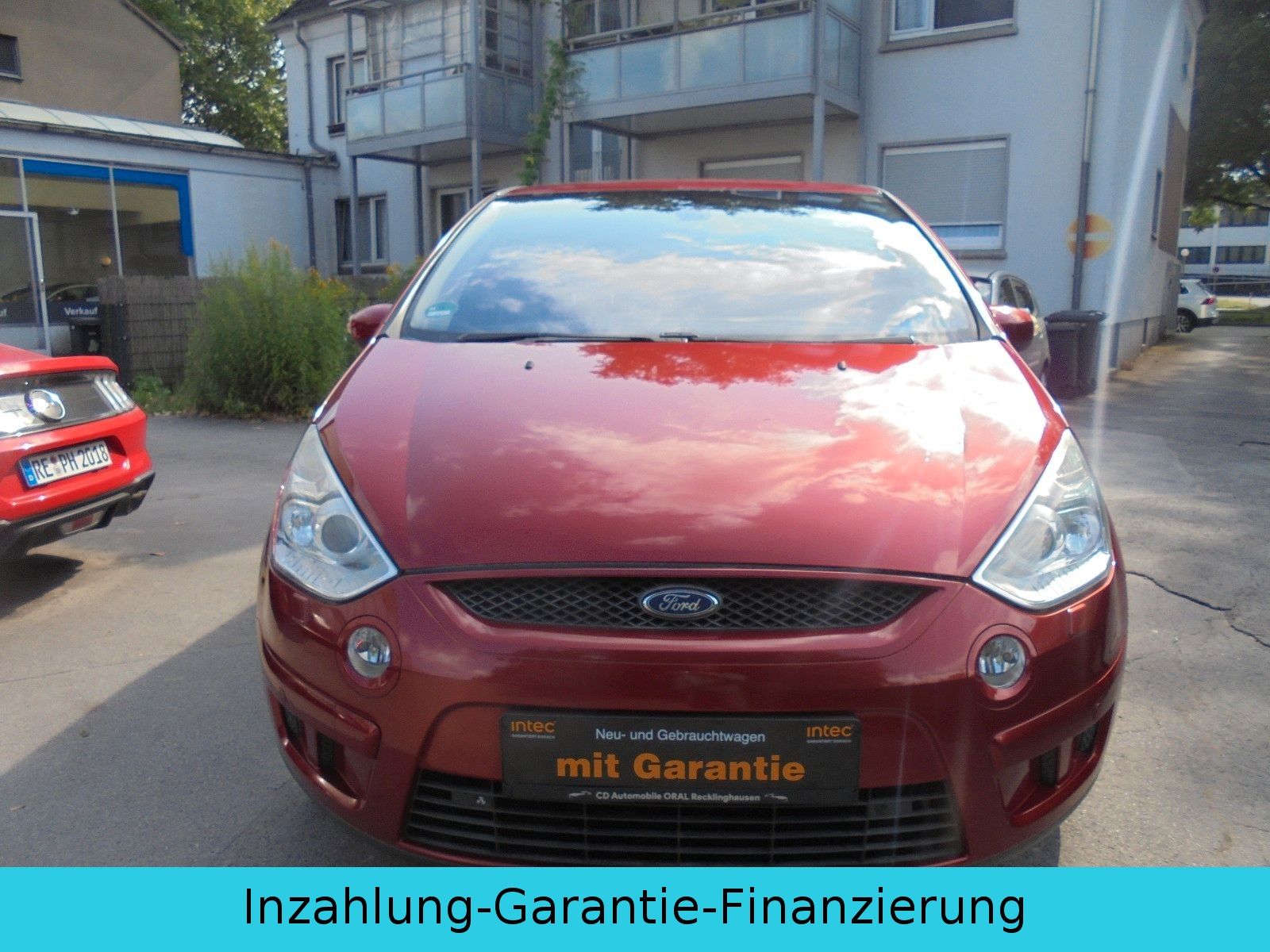 Fahrzeugabbildung Ford S-Max 2,3Titanium  Automatik/Klimaaut./7 Sitzer/