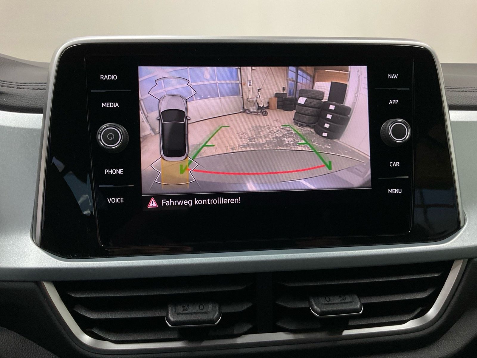 Volkswagen T-Roc - Bild 16