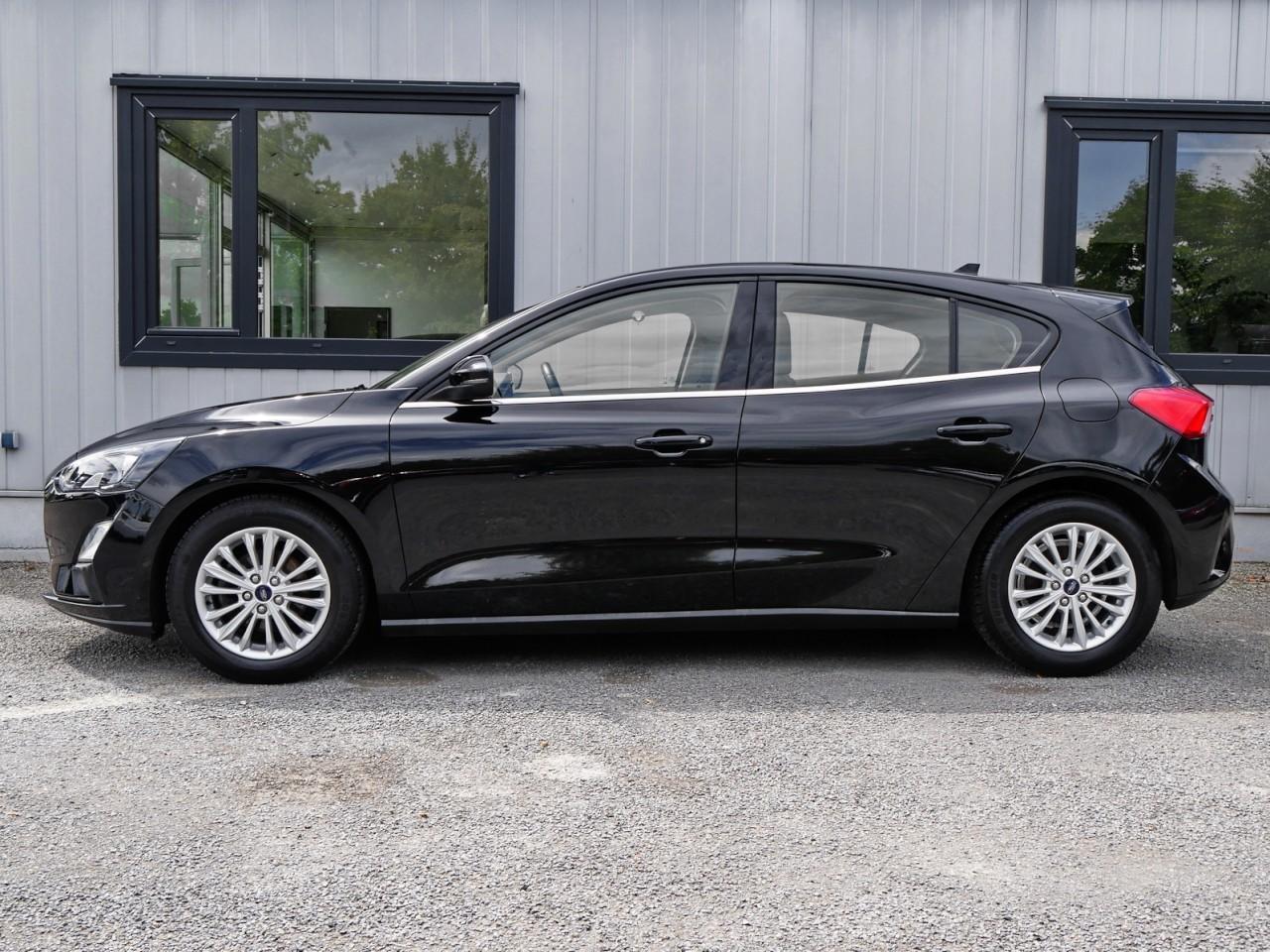 Ford Focus Titanium 1.0 EcoBoost LED+Navi+DAB+AHK