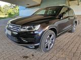 Volkswagen VW Touareg 3.0 TDI 2x R line AHK Standheizung - VW Touareg Gebrauchtwagen in Kassel