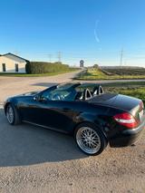 Mercedes-Benz Slk 350 Xenon/Navi/Shz/Airscarf - gebrauchte Mercedes-Benz SLK 350 aus dem Jahr 2005