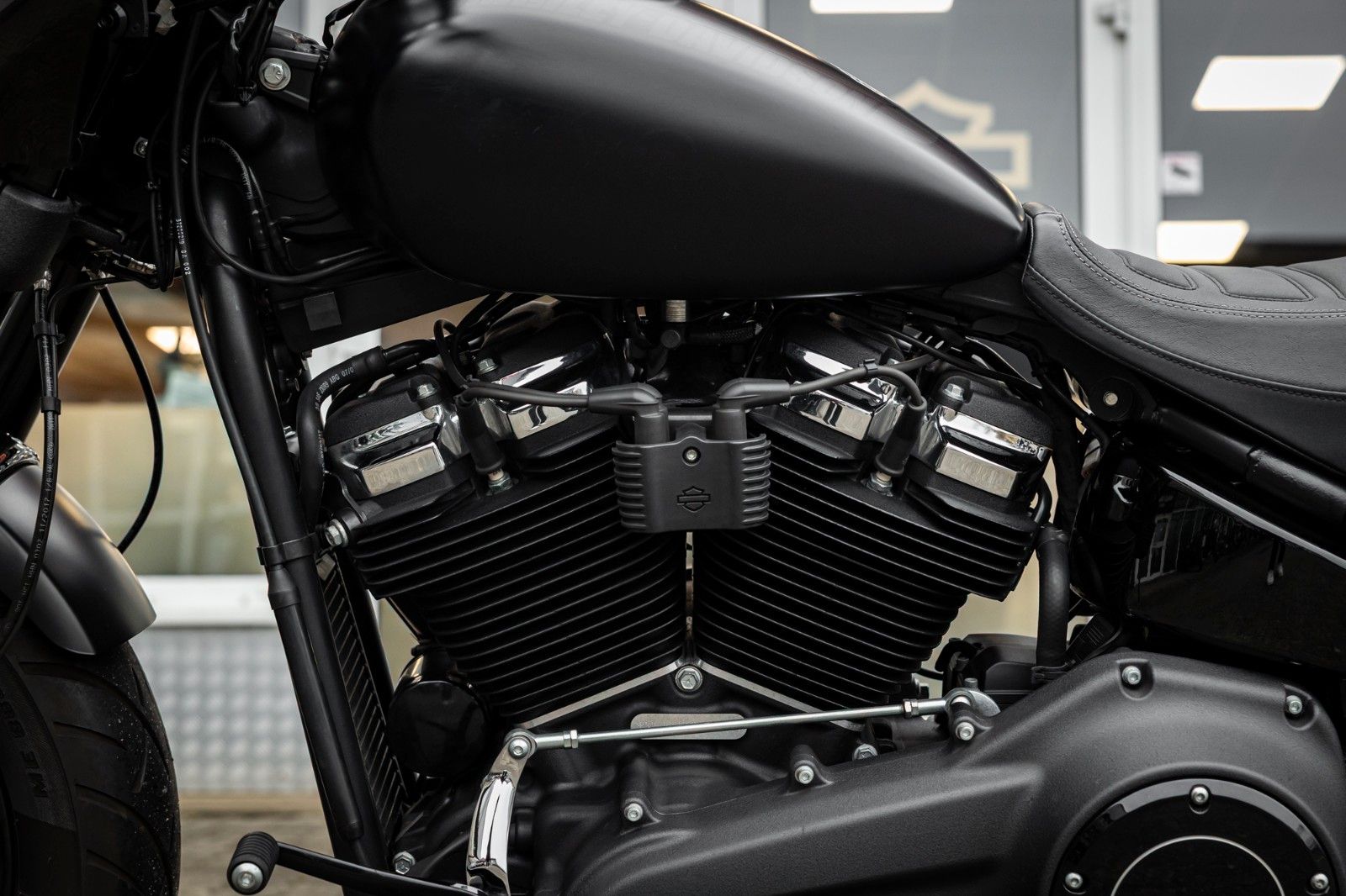 Fahrzeugabbildung Harley-Davidson FXFBS FAT BOB 114 CUI SOFTAIL - KESSTECH