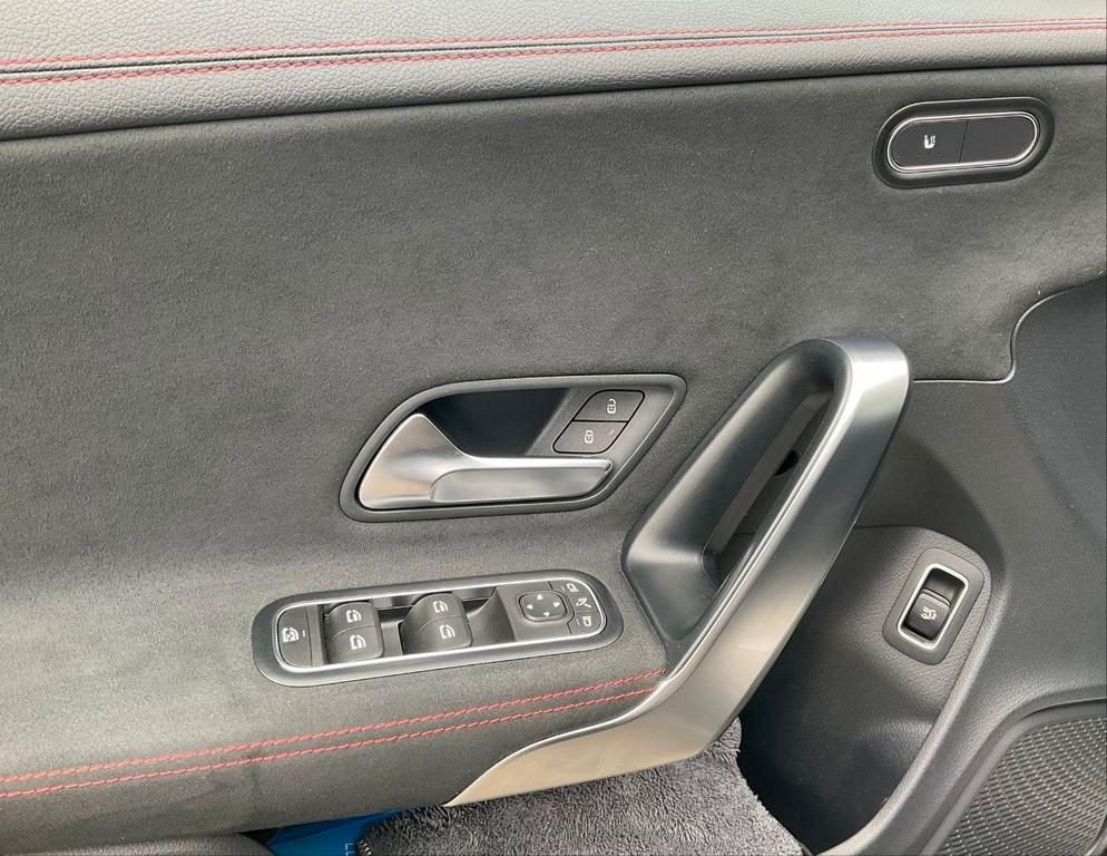 Mercedes-Benz CLA 220 Shooting Brake