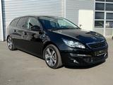 Peugeot 308 SW Style AHK GRA Panoramadach Kamera Navi - Peugeot 308 Style mit Diesel-Antrieb