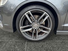 Fahrzeugabbildung Audi S3 Cabriolet 2.0 TFSI quattro Bang & Olufsen 1.H