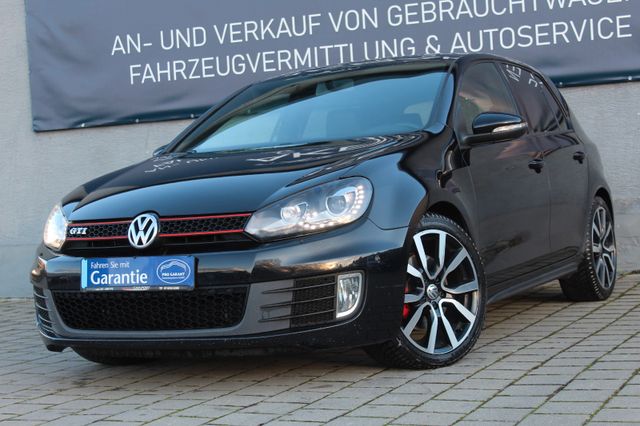 Volkswagen Golf 2.0 TSI GTI DSG LEDER NAVI XENON SHZG TEMPO