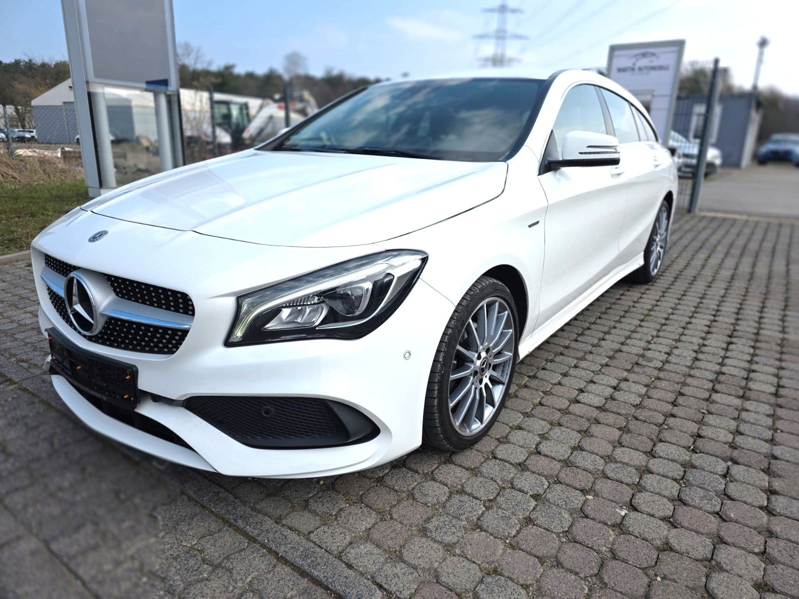 Mercedes CLA Shooting Brake - 1