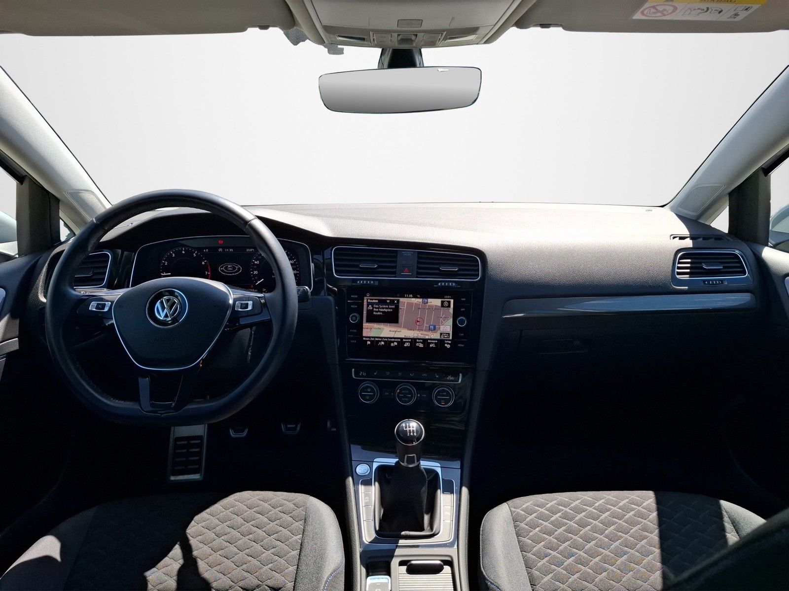 VW Golf VII Variant 1.5 TSI JOIN KLIMA / NAVI / PAN - Image 10