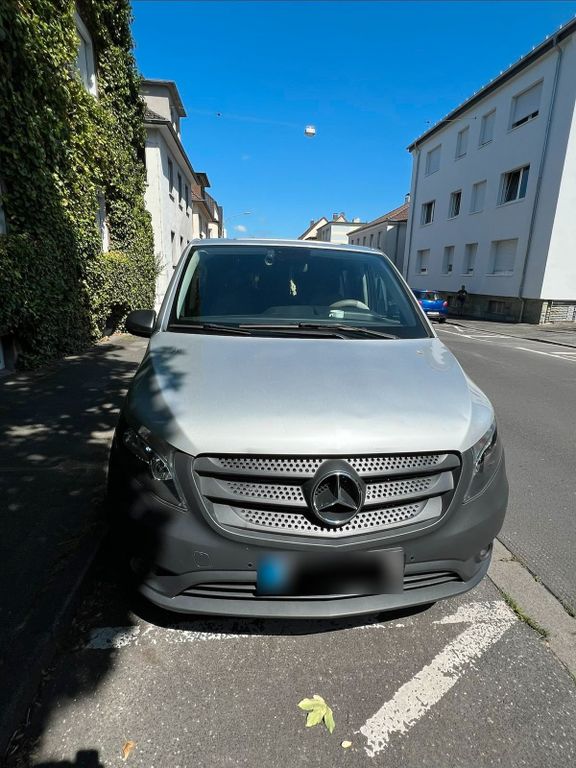Image of Mercedes-Benz Vito