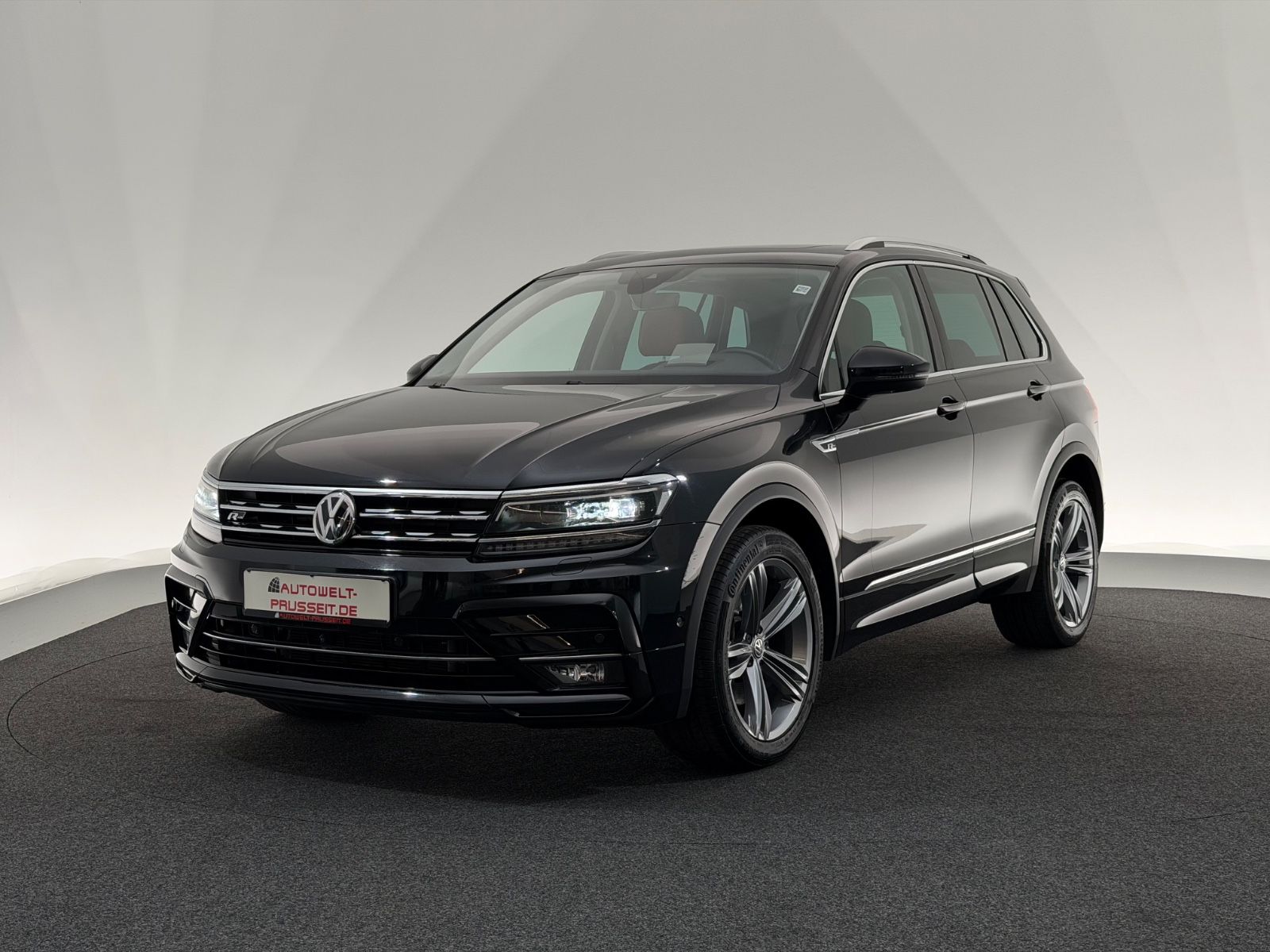 Volkswagen Tiguan 2.0 TDI*HIGHLINE*R LINE-LED-AHK-PANO-360° imagem 3
