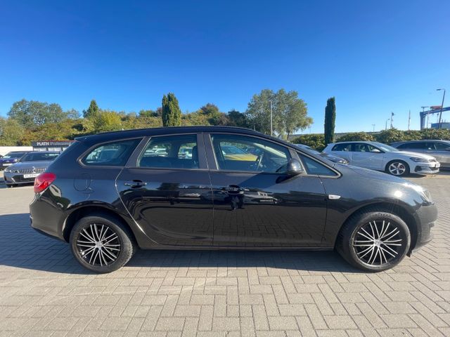 Opel Astra  J Sports Tourer Selection