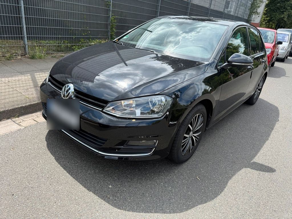 Image of Volkswagen Golf Sportsvan