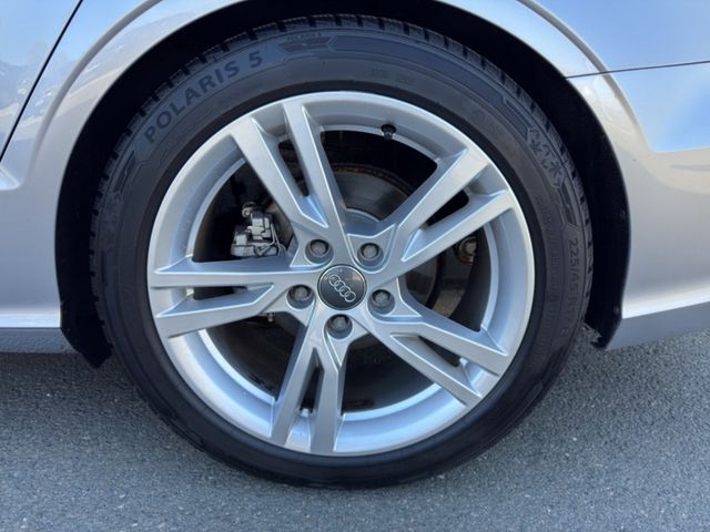 Audi A3 1.4 TFSI design *AHK*LED*NAV*PDC*SHZ* NAVI
