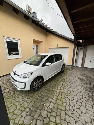 Volkswagen up! e-up! Style Plus 