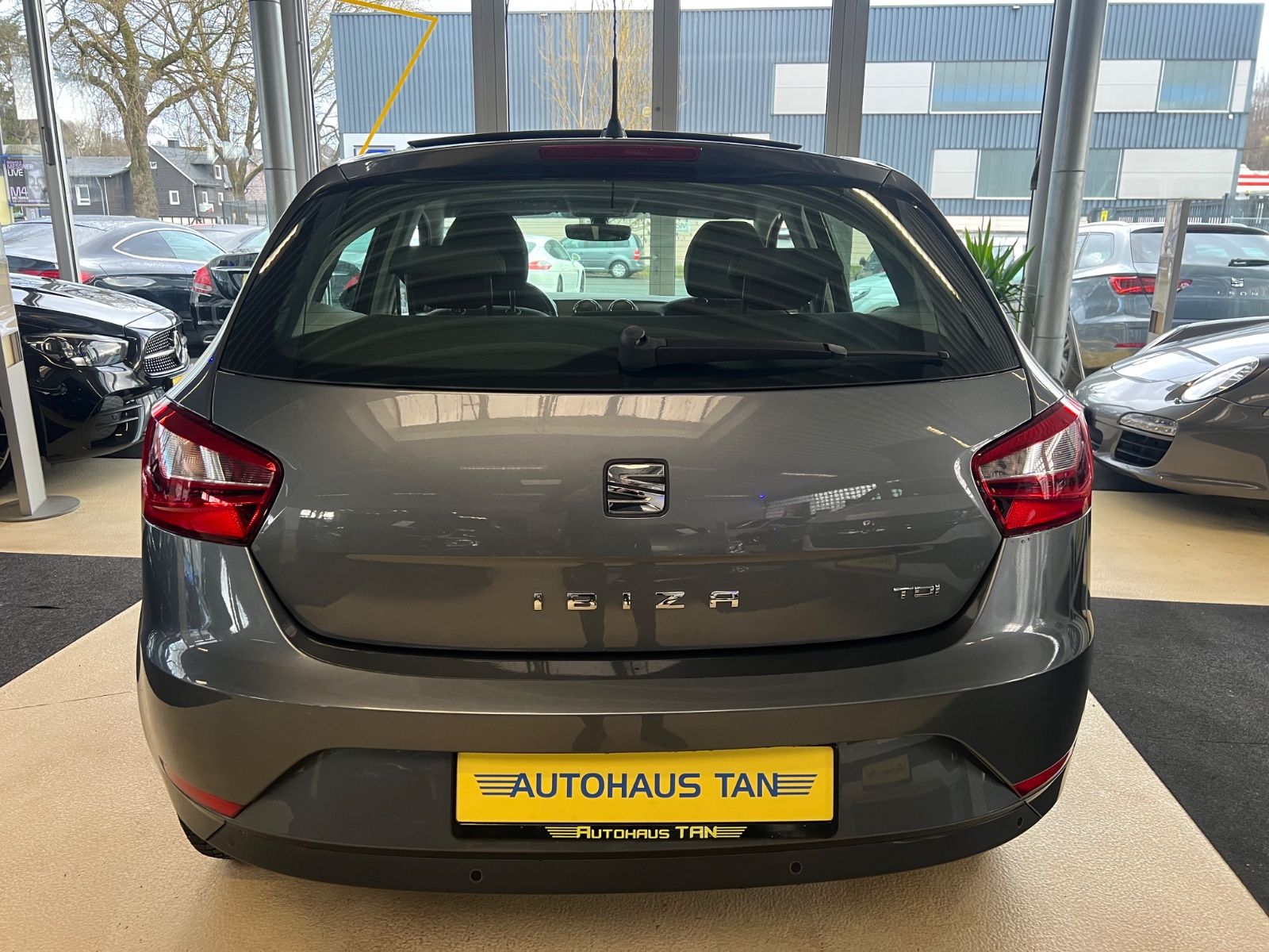 Fahrzeugabbildung SEAT Ibiza Style 1.4 TDI*NAVI*ALCANTARA*PANORAMADACH*