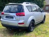Peugeot 4007 Sport 1.HAND 4X4 KLIMA T-LEDER 7-SITZER - Peugeot 4007 mit Diesel-Antrieb