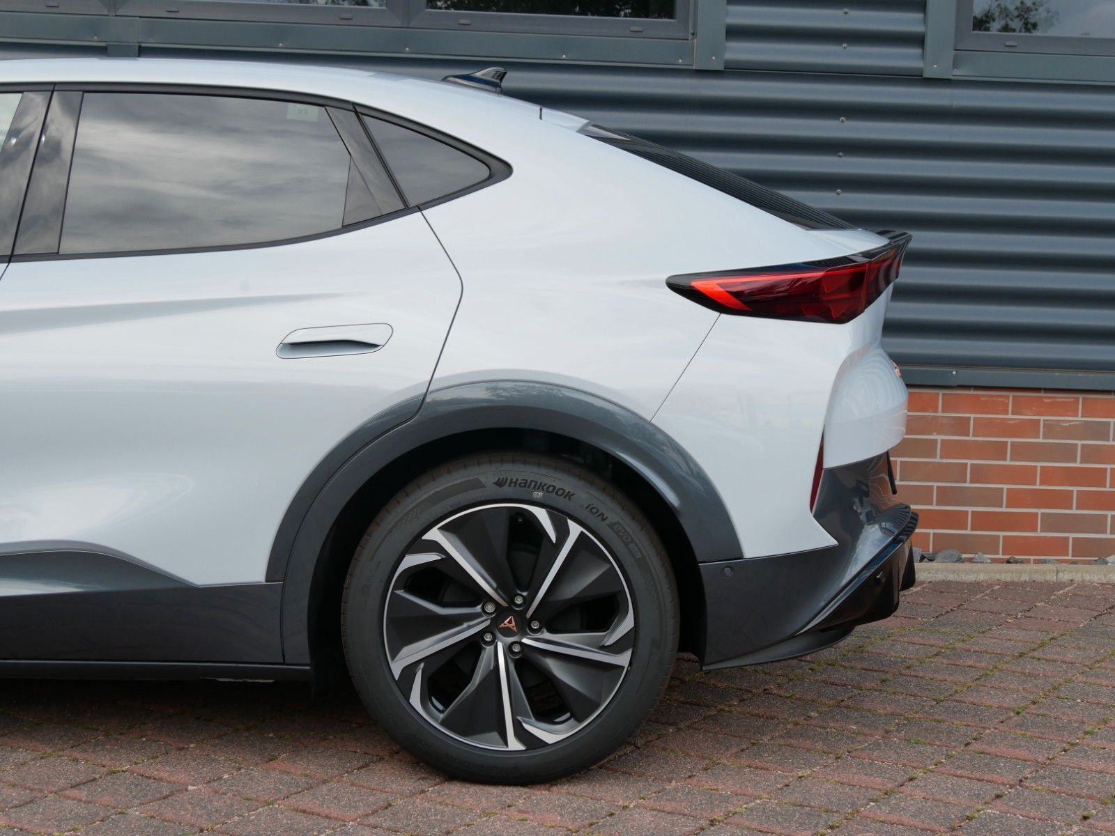 Cupra Tavascan - Bild 9