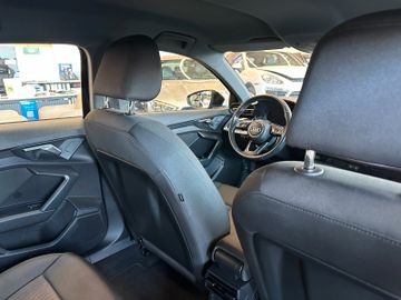 Audi A3 Sportback 35 TDI *1.HAND*19%*NAVI*ACC*SPURASS