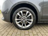 Mercedes-Benz V 300 d 4MATIC STYLE LIEGE+AIRMATIC+STHZG+LED+AH - mit Diesel-Antrieb: Kleinbus