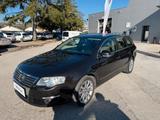 Volkswagen Passat 2.0 TDI DPF Highline - Volkswagen Passat aus 2010: 2.0