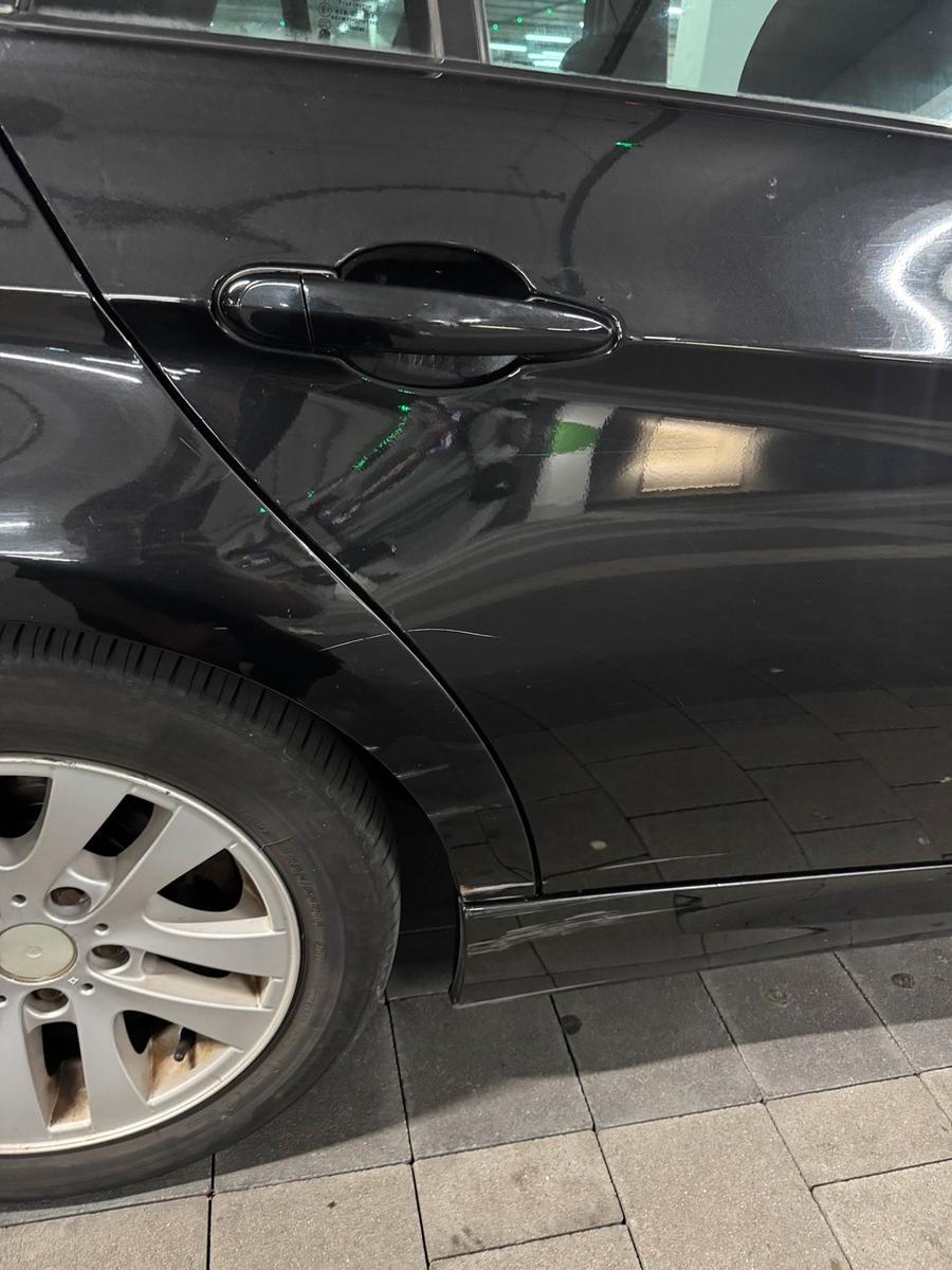 BMW 316 2010 — photo 10