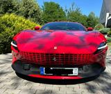 Ferrari Roma Spider, Neuwertig,LED's,Karbon-Lenkrad - rote Ferrari Roma