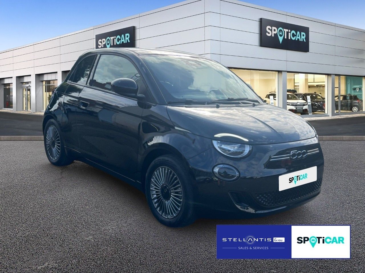 Fiat 500e 3+1 Basis 118 Automatik *Navi*SHZ*Kamera imagem 3