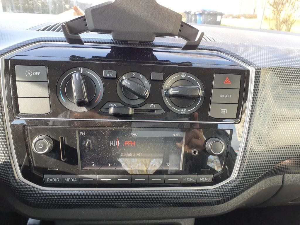 Fahrzeugabbildung Volkswagen move up! *Cam*Klima*PDC*DAB*Maps&More Dock*