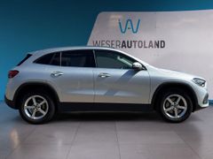Fahrzeugabbildung Mercedes-Benz GLA 200d Style MULTIBEAM PANO RFK 8-Fach Bereift
