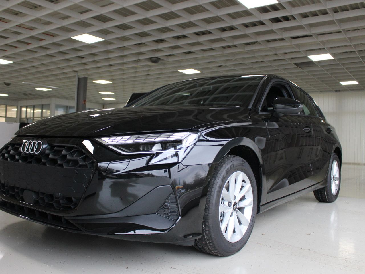 Fahrzeugabbildung Audi A3 35 TFSI Sportback AHK/ACC/LED/CAM