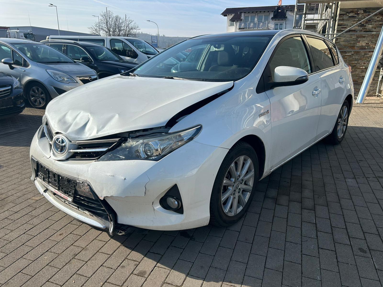 Toyota Auris Hybrid Life Plus 1,8-l-VVT-i *Pano