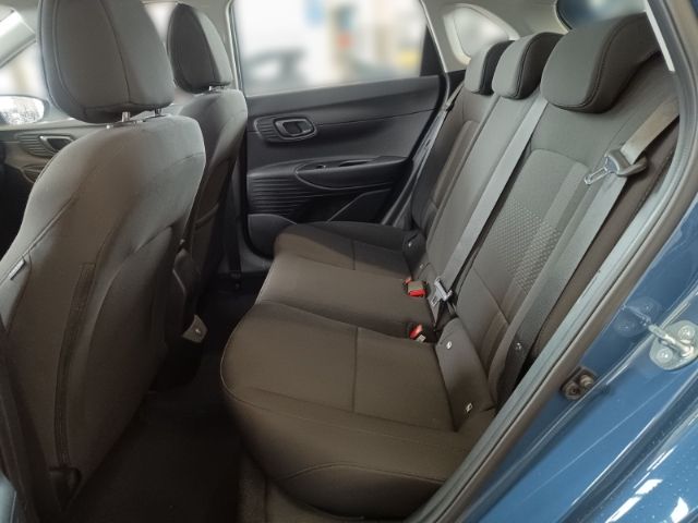 Fahrzeugabbildung Hyundai i20 FL (MY25) 1.0 T-GDI (100 PS) 7-DCT 2WD Trend