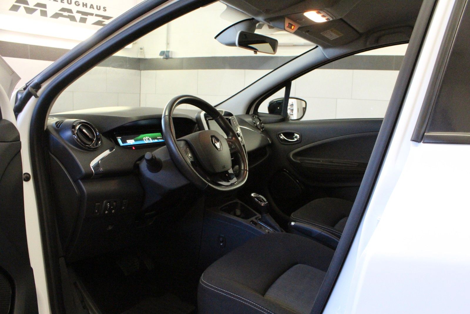 Fahrzeugabbildung Renault ZOE Z.E. 40 Intens*R-Link *Winterpaket