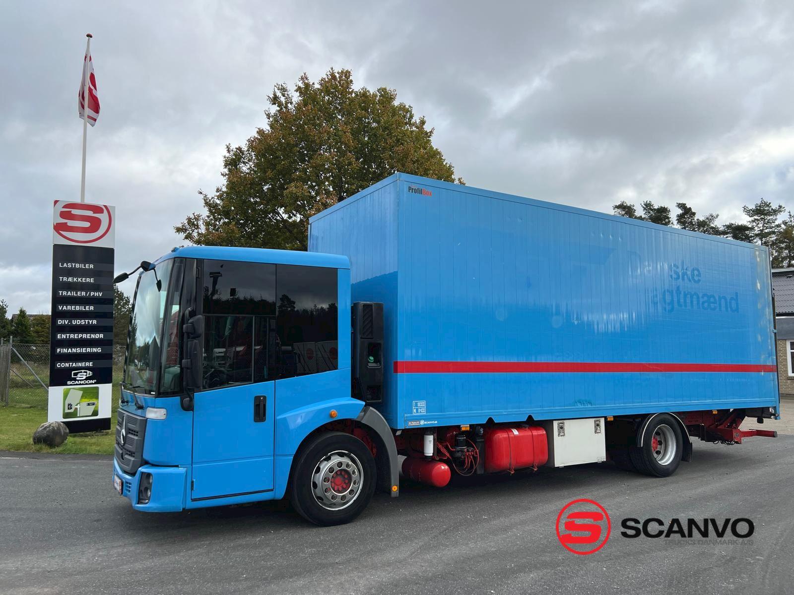 Mercedes-Benz Econic 1827 L