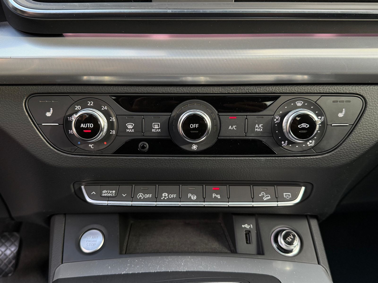 Vehicle illustration Audi Q5 40 TDI Quatt Design XEN+MMI+PANO+360°+ACC+SHZ