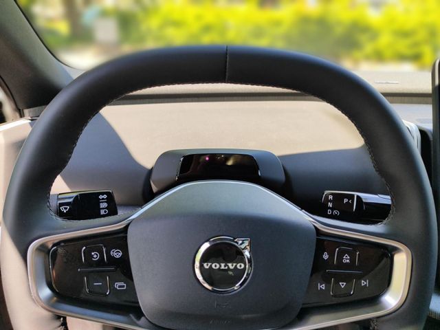VOLVO EX30 (Bild 15 von Array)
