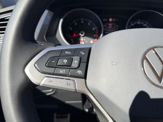 Tiguan Active 1.5 TSI StandHZG AHK-klappbar Navi