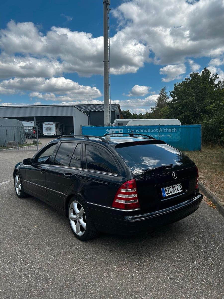 Mercedes-Benz C220 2006 — engine 150 HP (110kW)