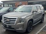 Cadillac Escalade GMT K2XL Premium Luxury/360/HuD/Luft/DE - Cadillac Escalade: Luxury