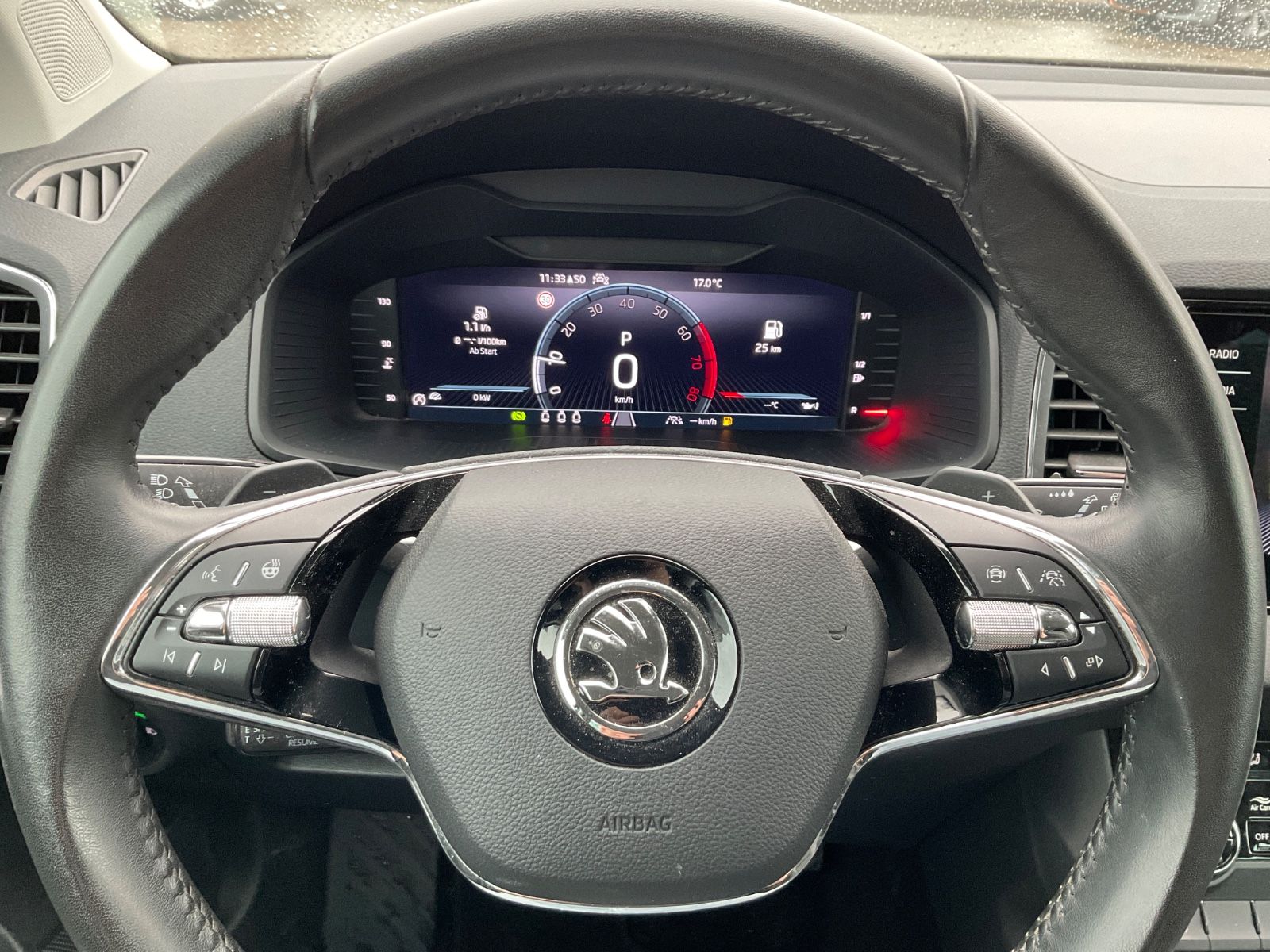 Fahrzeugabbildung SKODA Karoq 1.5l TSI DSG Selection,Kamera,Navi,ACC