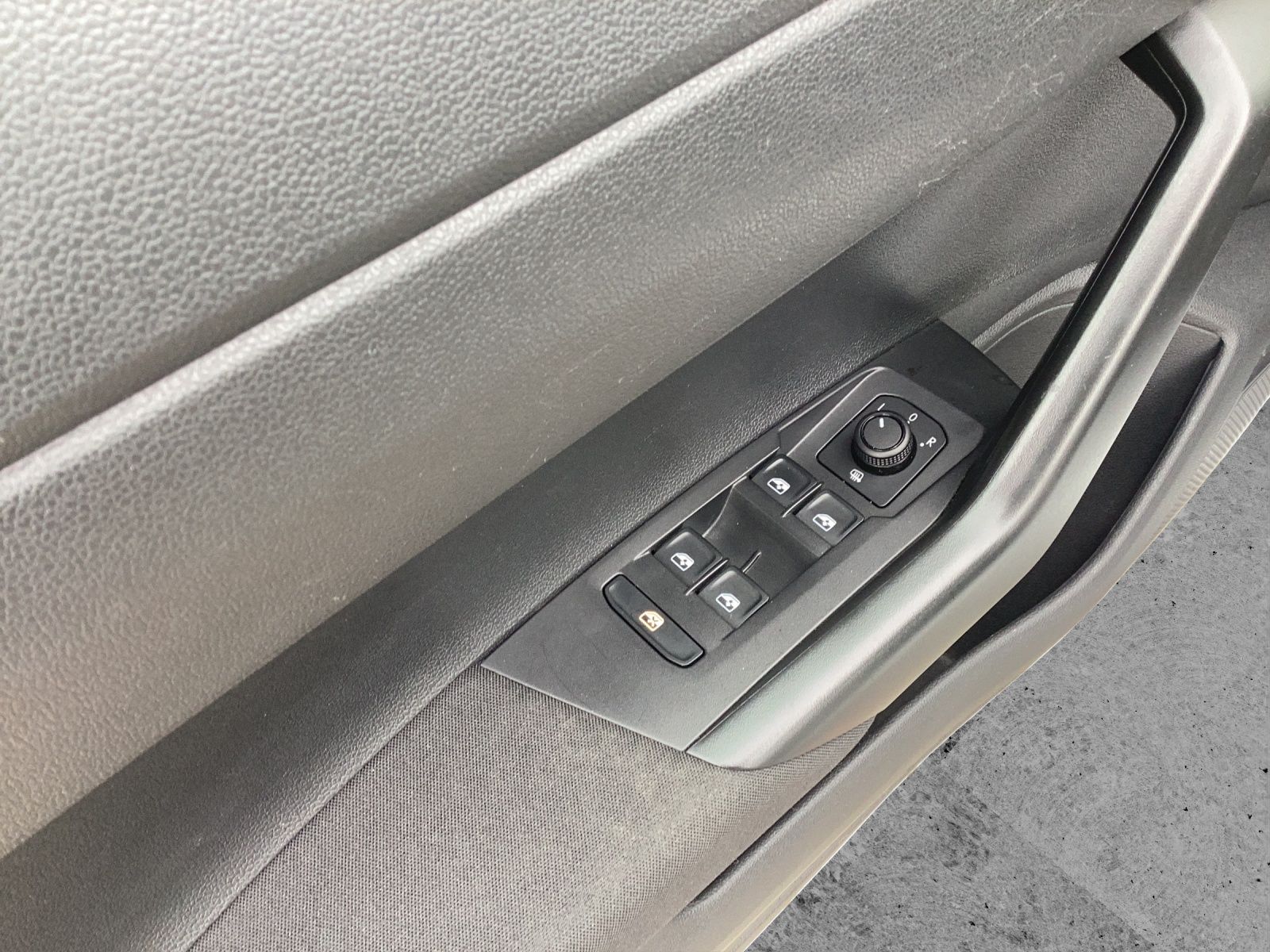 Fahrzeugabbildung Volkswagen Polo Life
