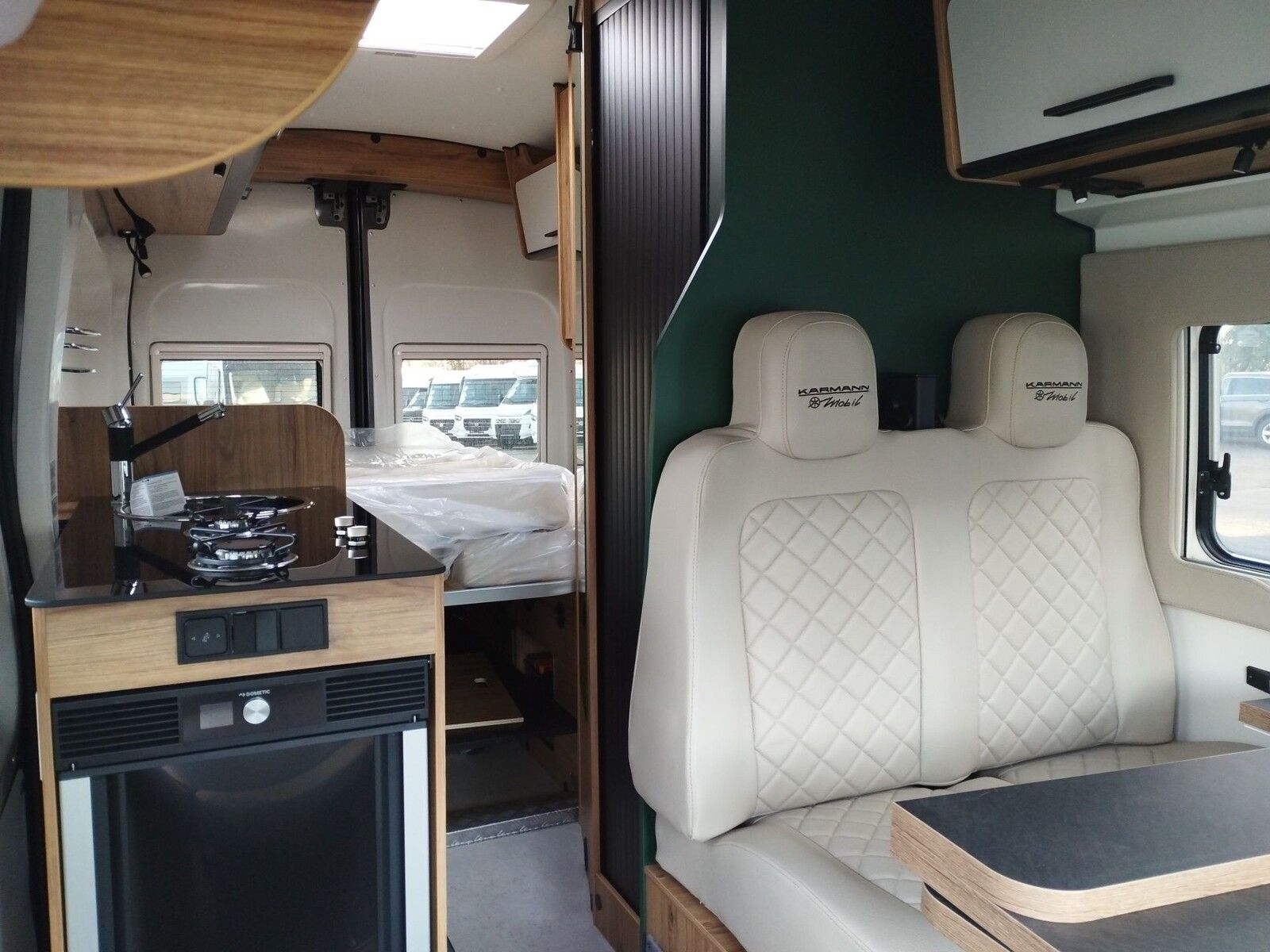 Fahrzeugabbildung Karmann Dexter 4x4 DE 560 AW Allrad 4x4, Rückfahrkamera