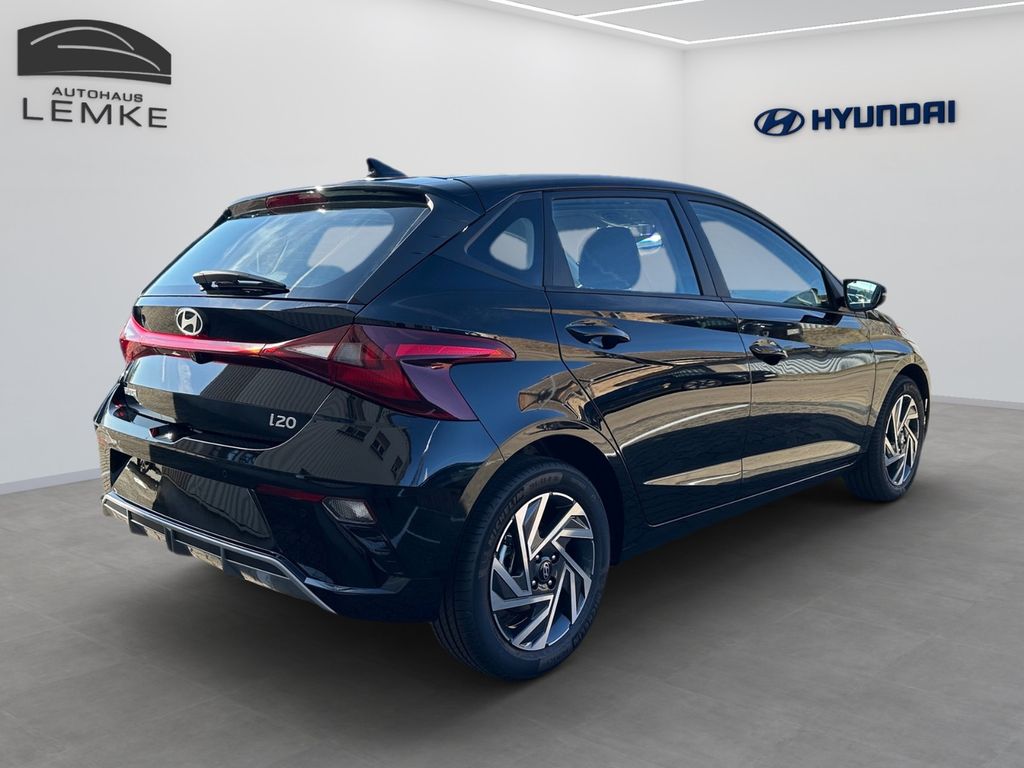 Hyundai i20 1.0 T-GDI DCT TREND - NAVI - SITZHZG. UVM