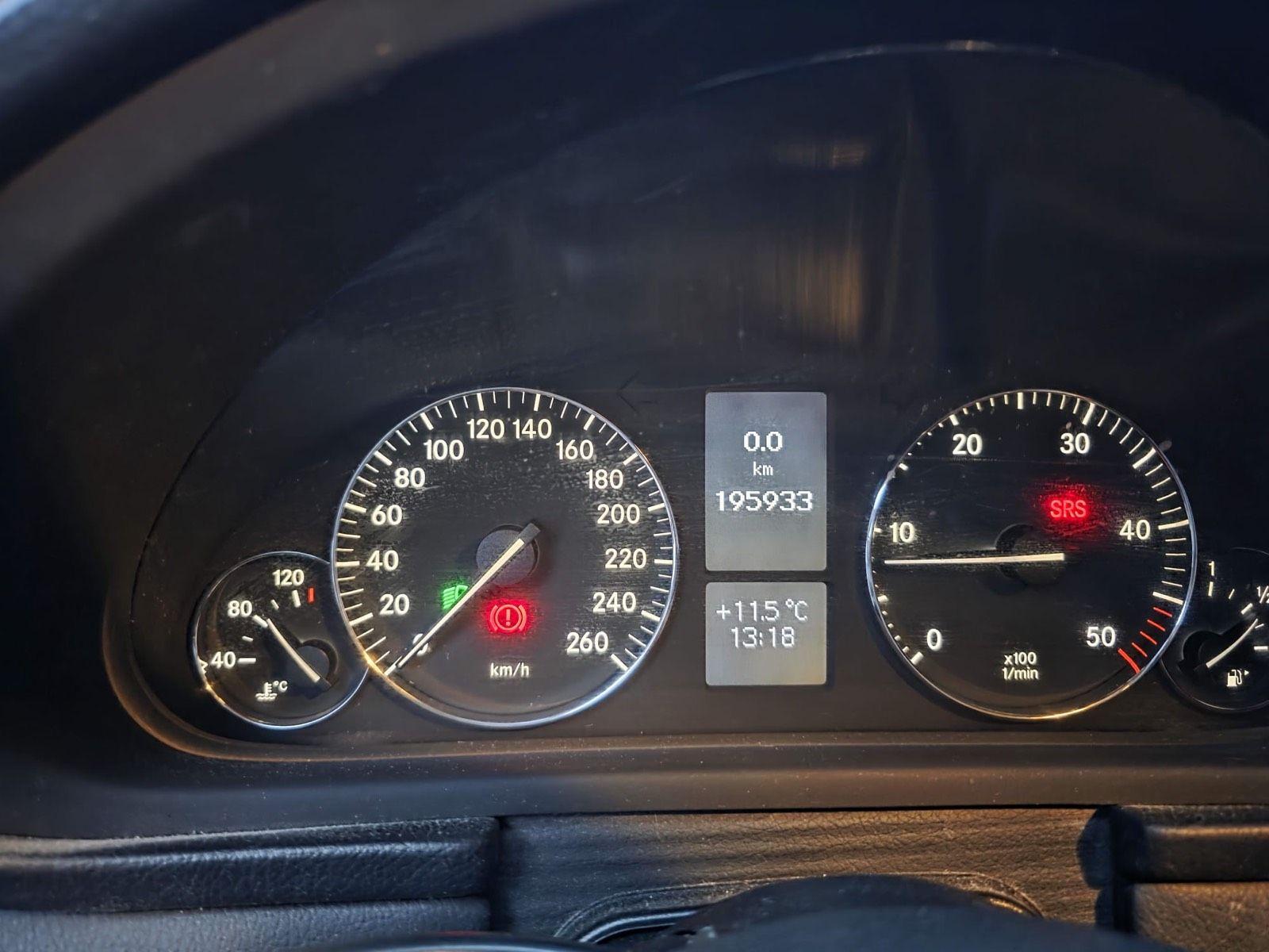 Mercedes-Benz 200 2005 — photo 6