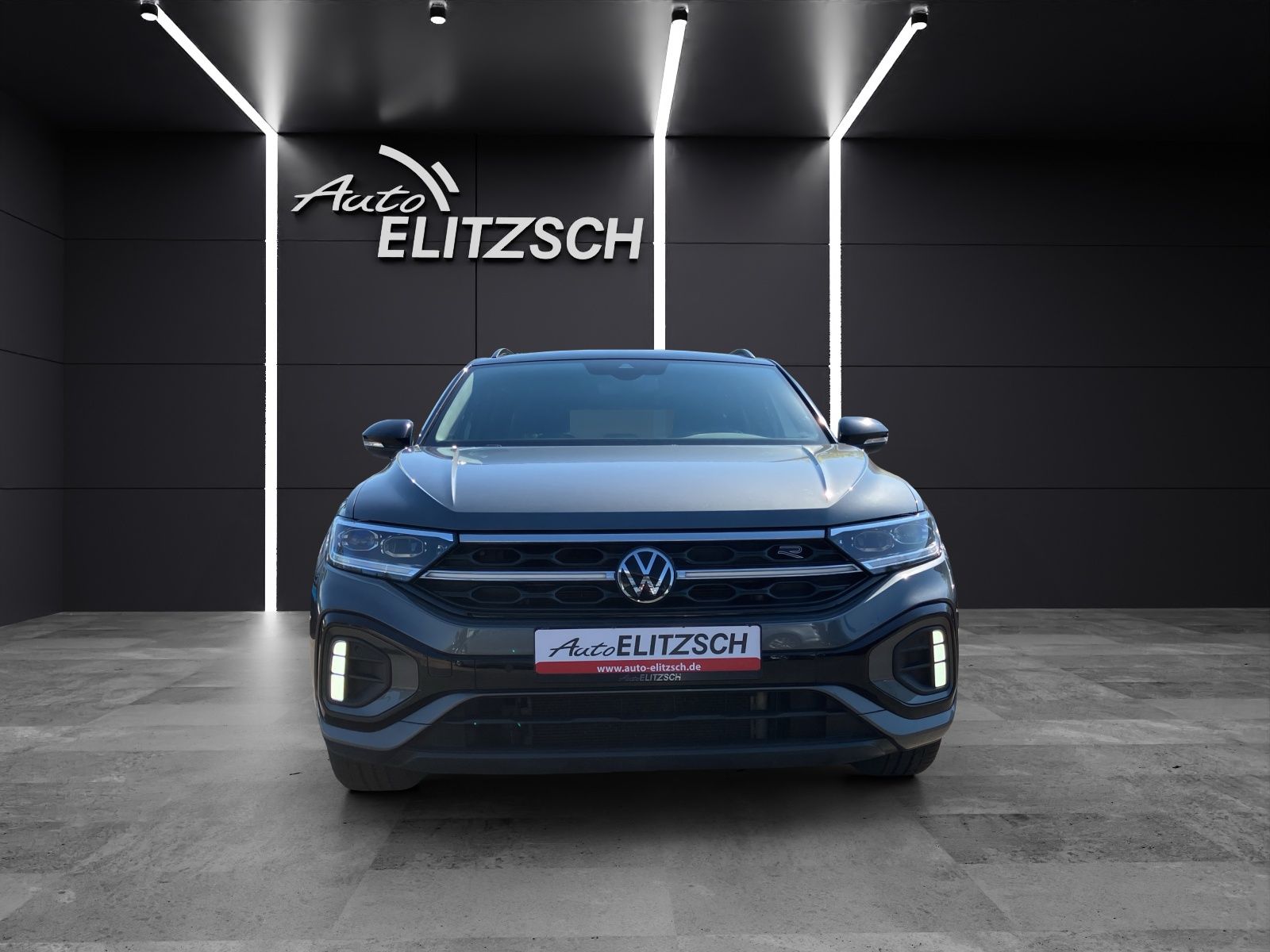 Fahrzeugabbildung Volkswagen T-Roc R-Line Matrix Navi ACC AHK SHZ