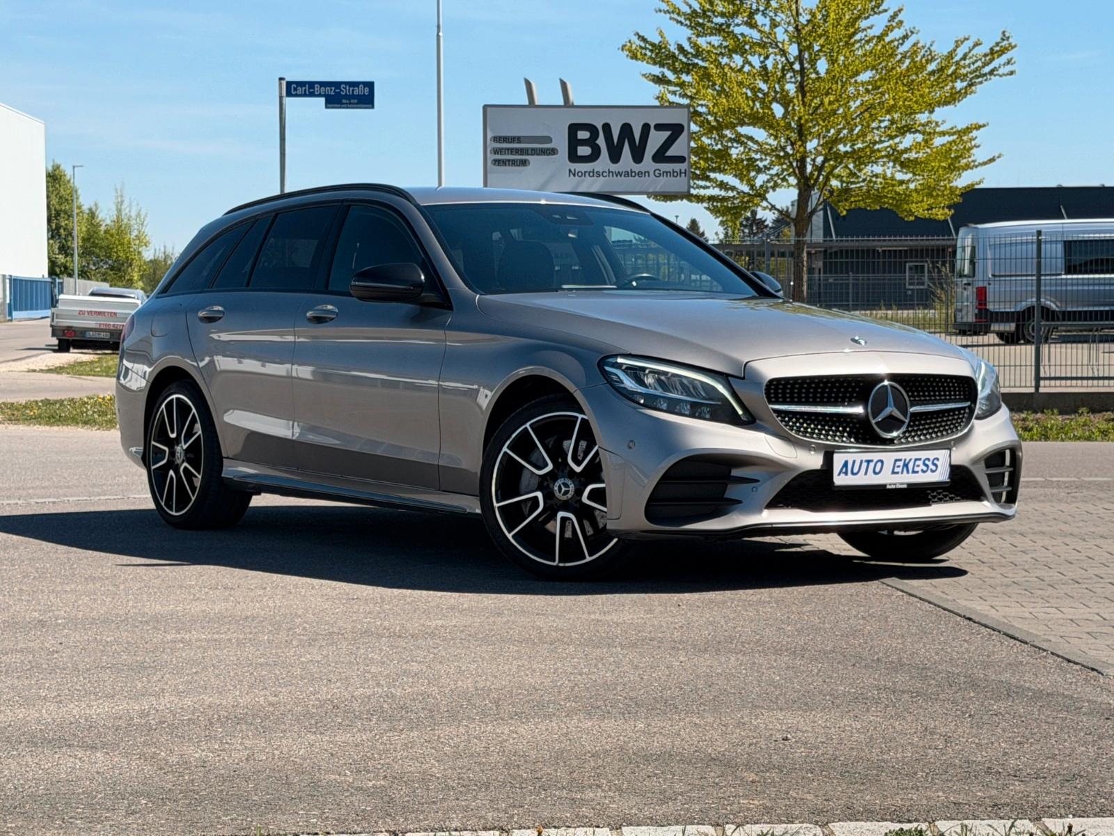 Mercedes-Benz C 300d T 4Matic AMG LINE KAMERA*AHK*LED*