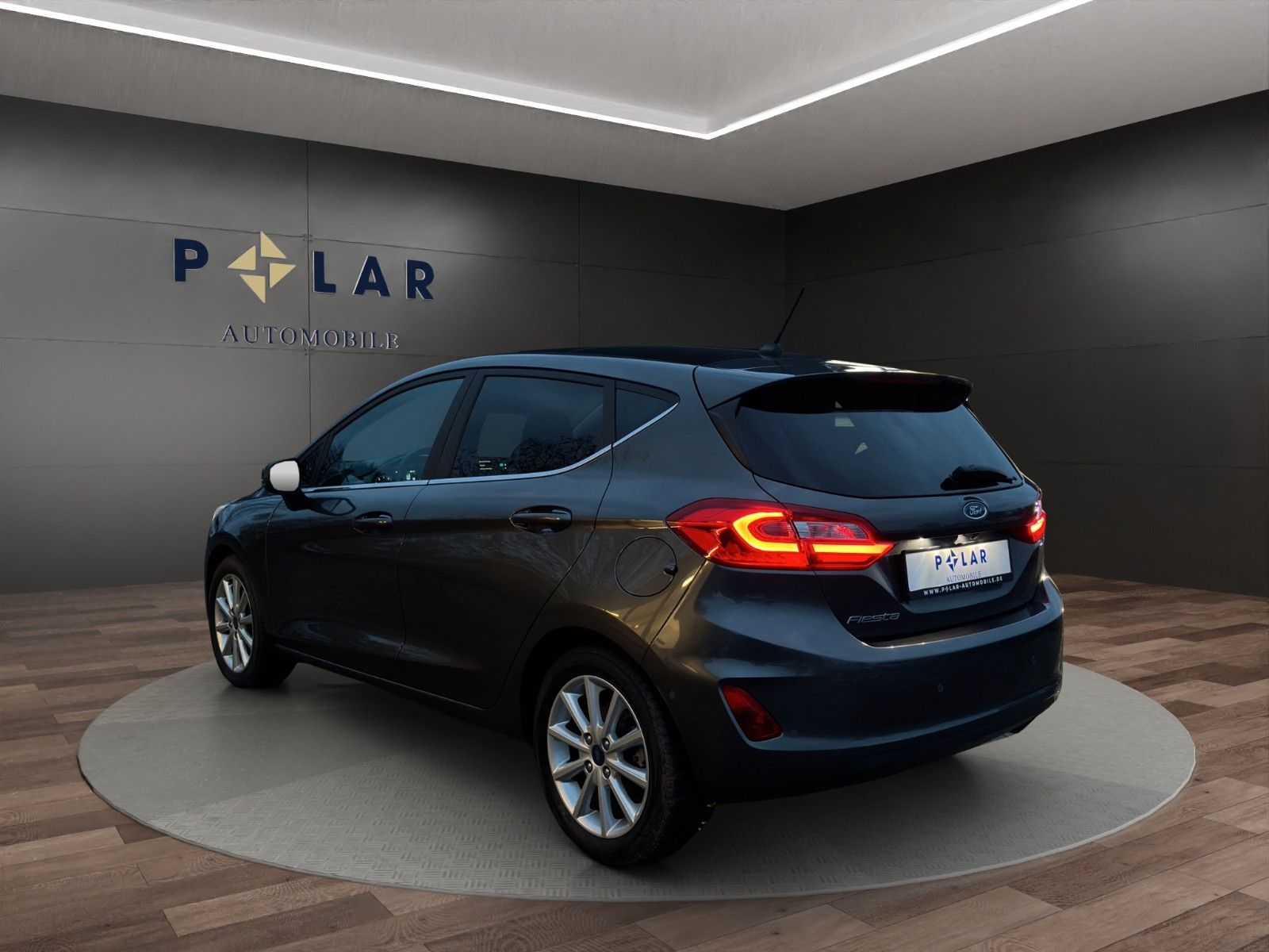 Fahrzeugabbildung Ford Fiesta Titanium Pano/LED/B&O/Kamera/Navi