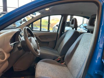 Fiat Panda 1.1 8V Active *TÜV*guter Zustand*