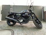 Moto Guzzi V7 850 STONE E5, 1. Hand, alle Wartungen - Moto Guzzi Motorräder in Berlin