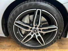 MERCEDES-BENZ E 350d / 4x4 / 1.HAND/ PANO / GARANTIE / LED / MERCEDES-BENZ E 350d / 4x4 / 1.HAND/ PANO / GARANTIE / LED /